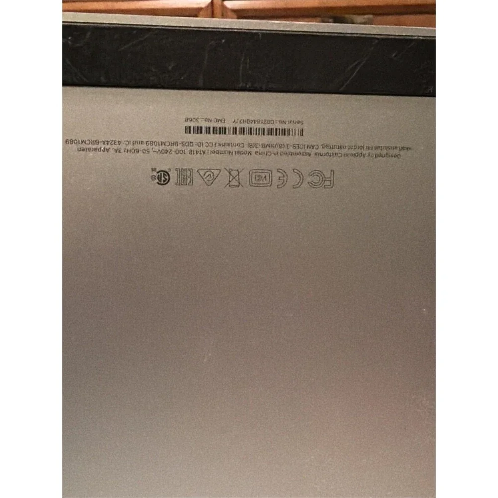 APPLE IMAC 21.5
